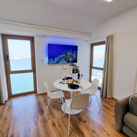 Center Seafront Seaview Old Town 2